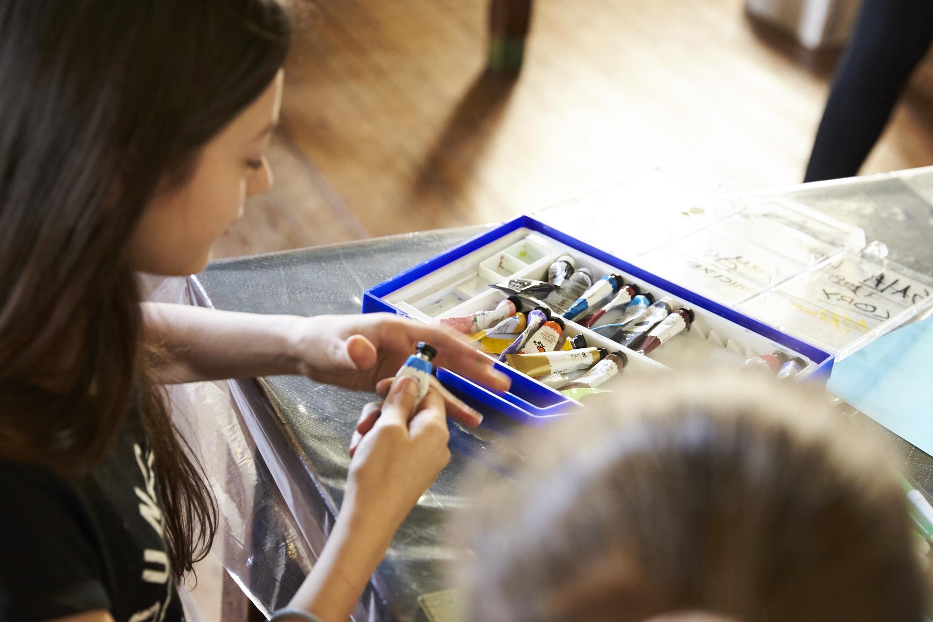 Primavera insieme con arte - Laboratori nelle scuole