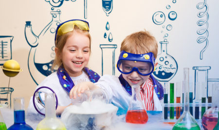 Laboratorio scientifico per bambini: “Conoscenza ed esperienza” due formule magiche per il successo formativo